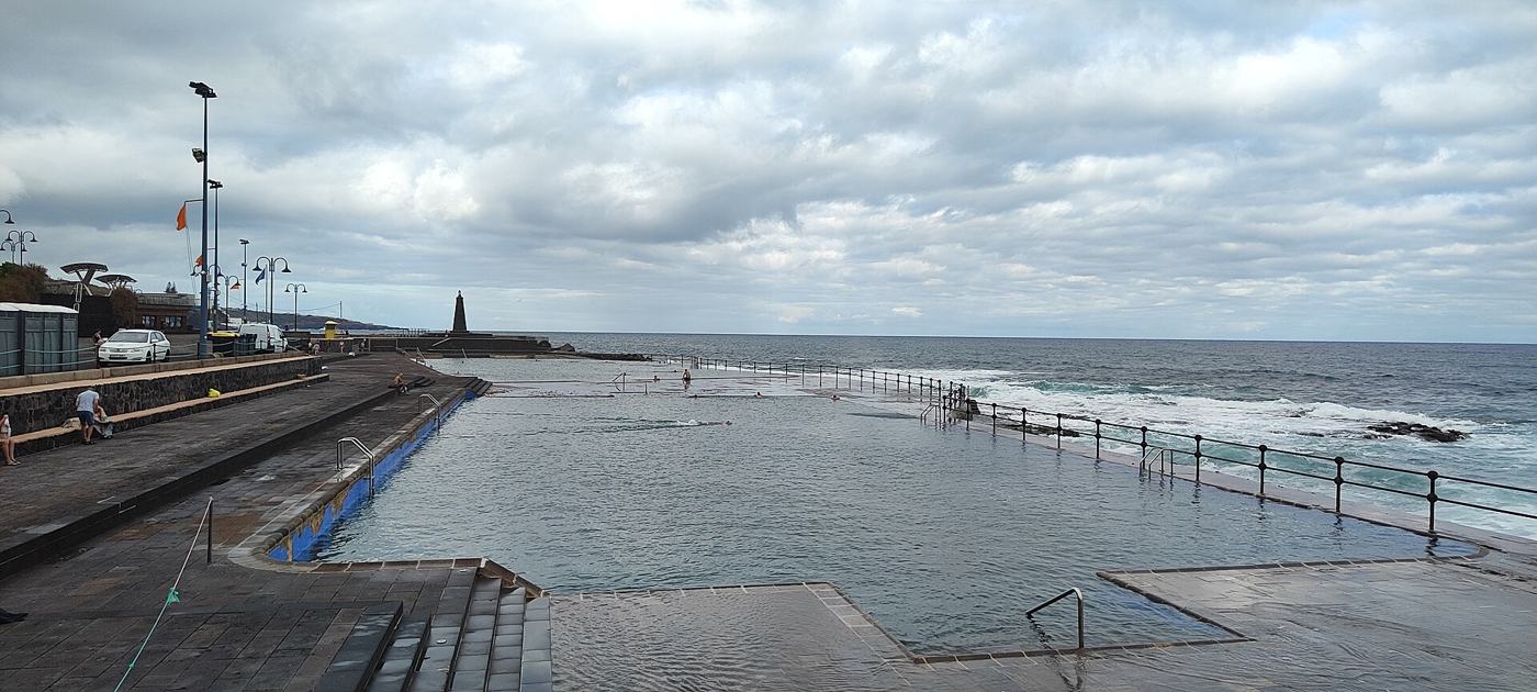 The pools of Bajamar, the centre of the village